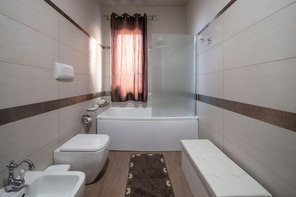 Gali Holidays Casa Vacanze Acquedolci Luaran gambar
